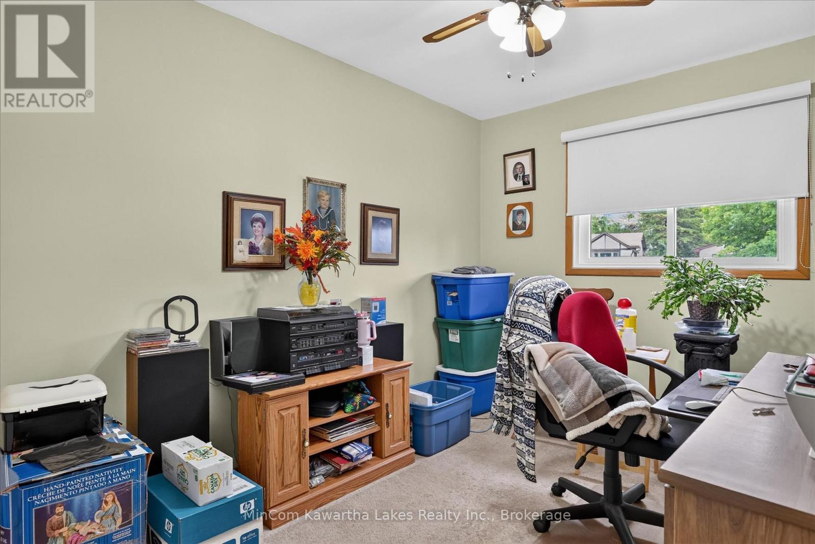 1891 CROFTDALE CRESCENT - 24