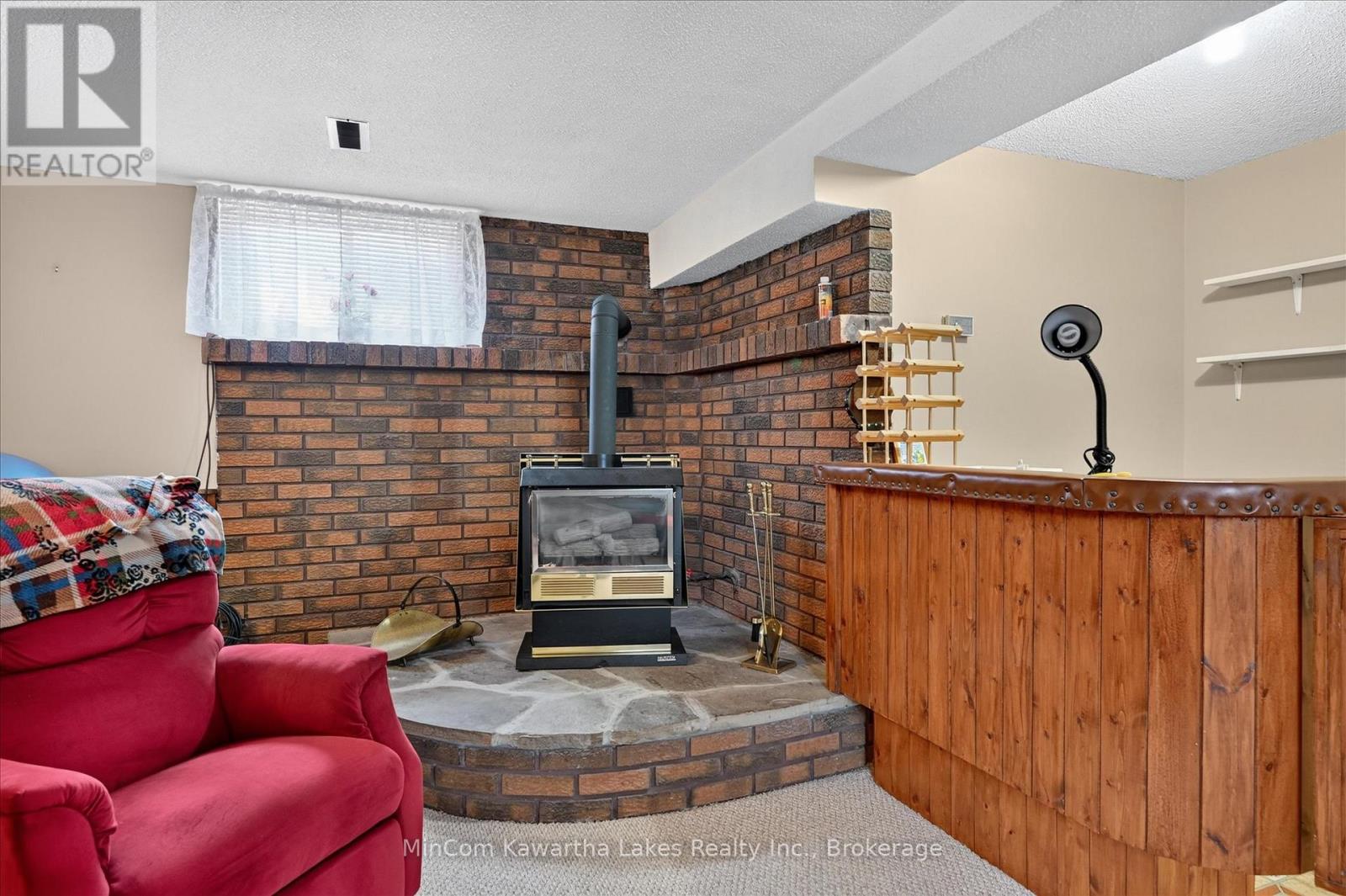 1891 CROFTDALE CRESCENT - 30