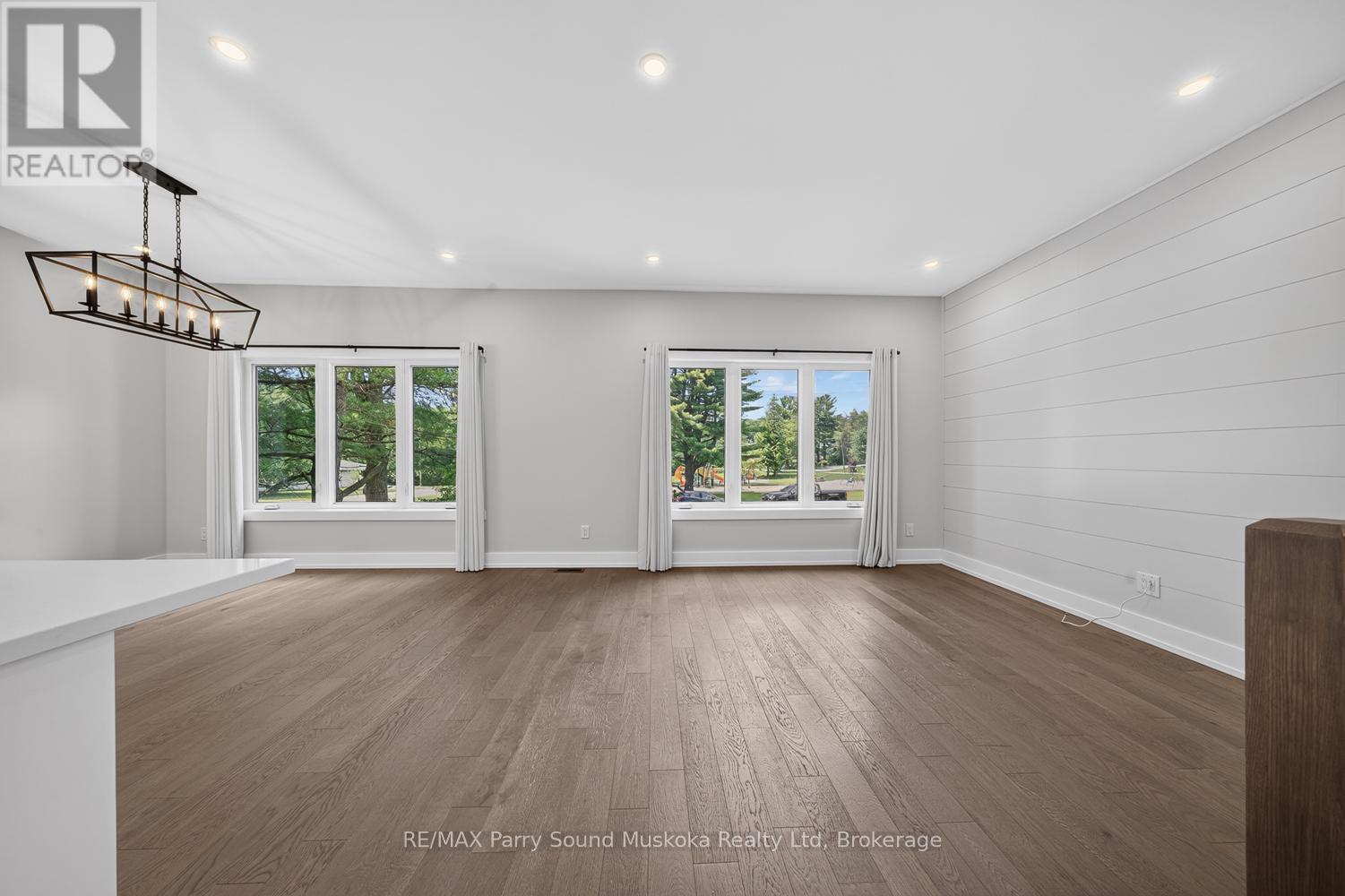 10 GLENROCK ROAD - 15