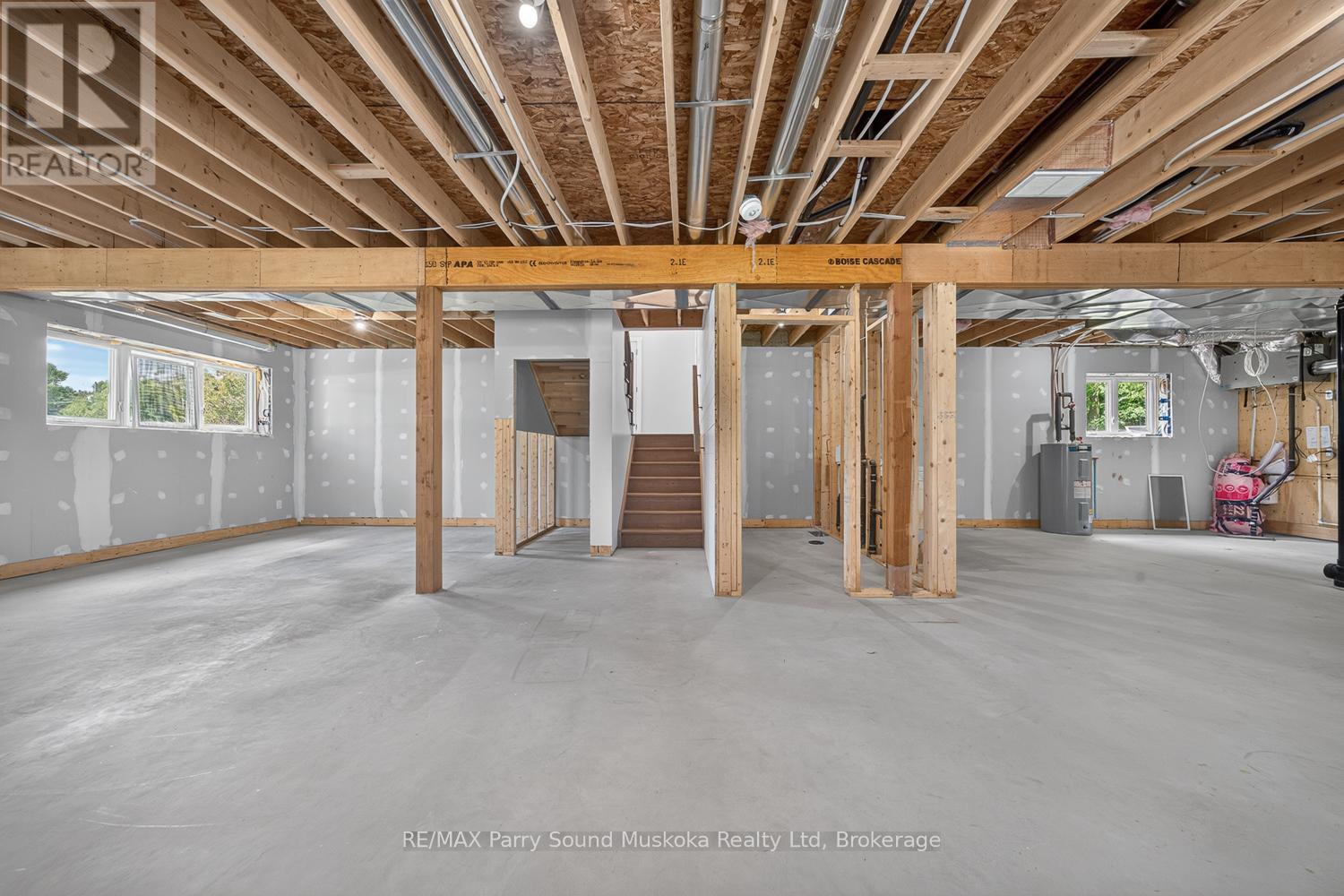 10 GLENROCK ROAD - 33