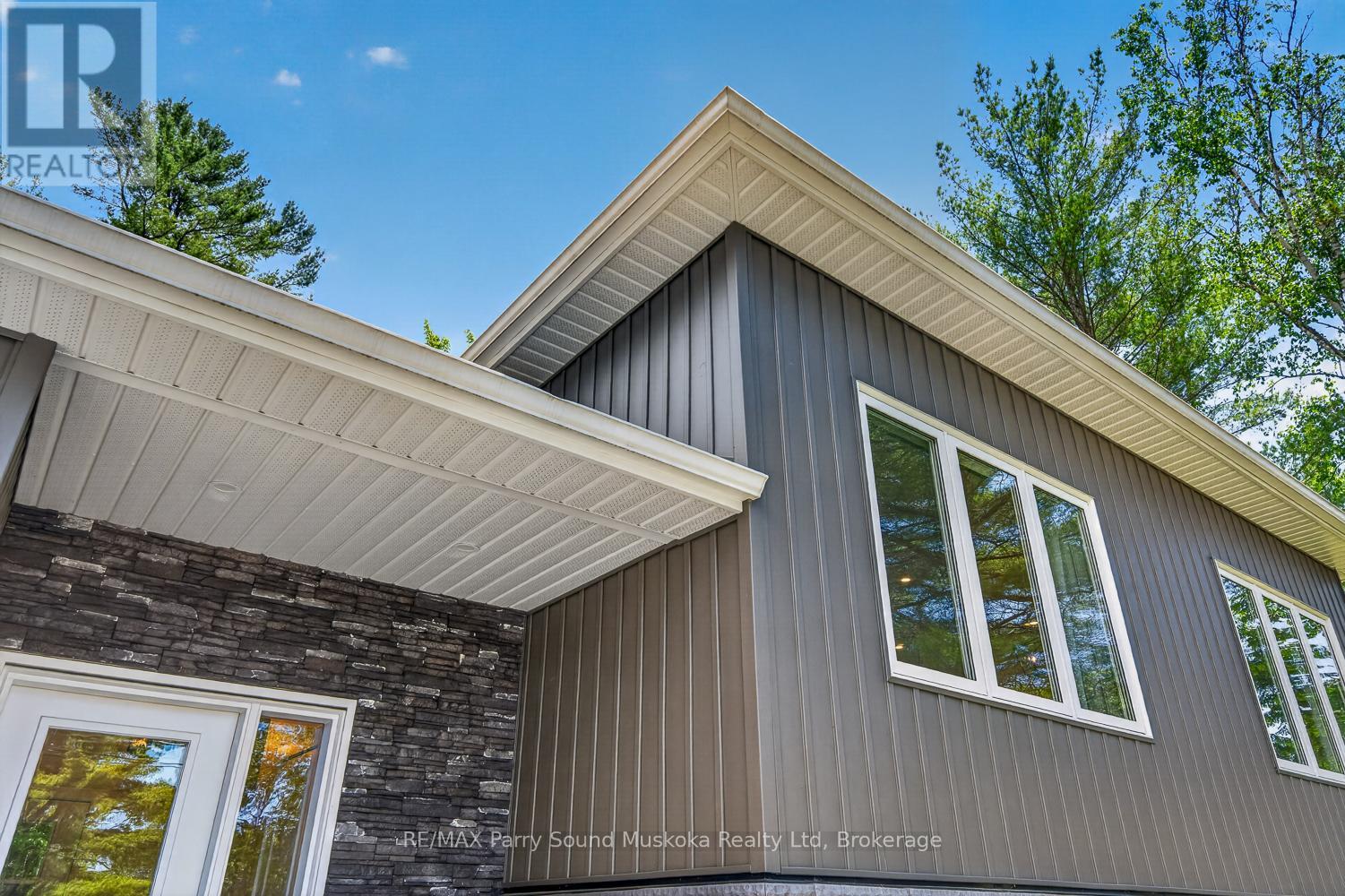 10 GLENROCK ROAD - 36