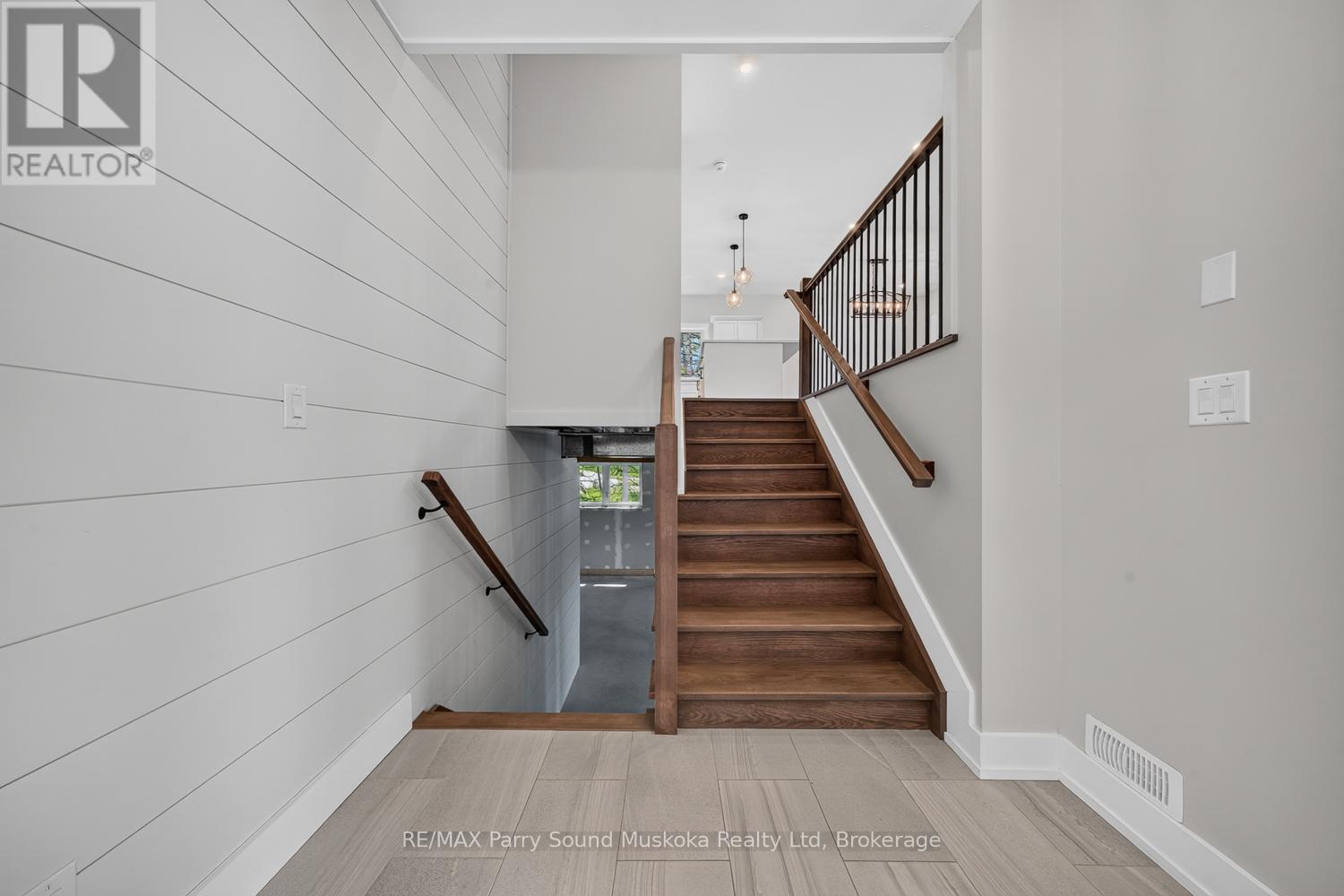 10 GLENROCK ROAD - 6