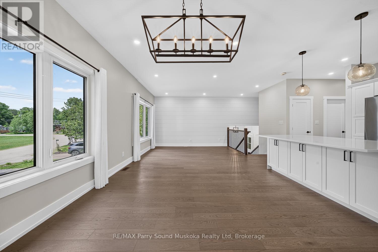 10 GLENROCK ROAD - 8