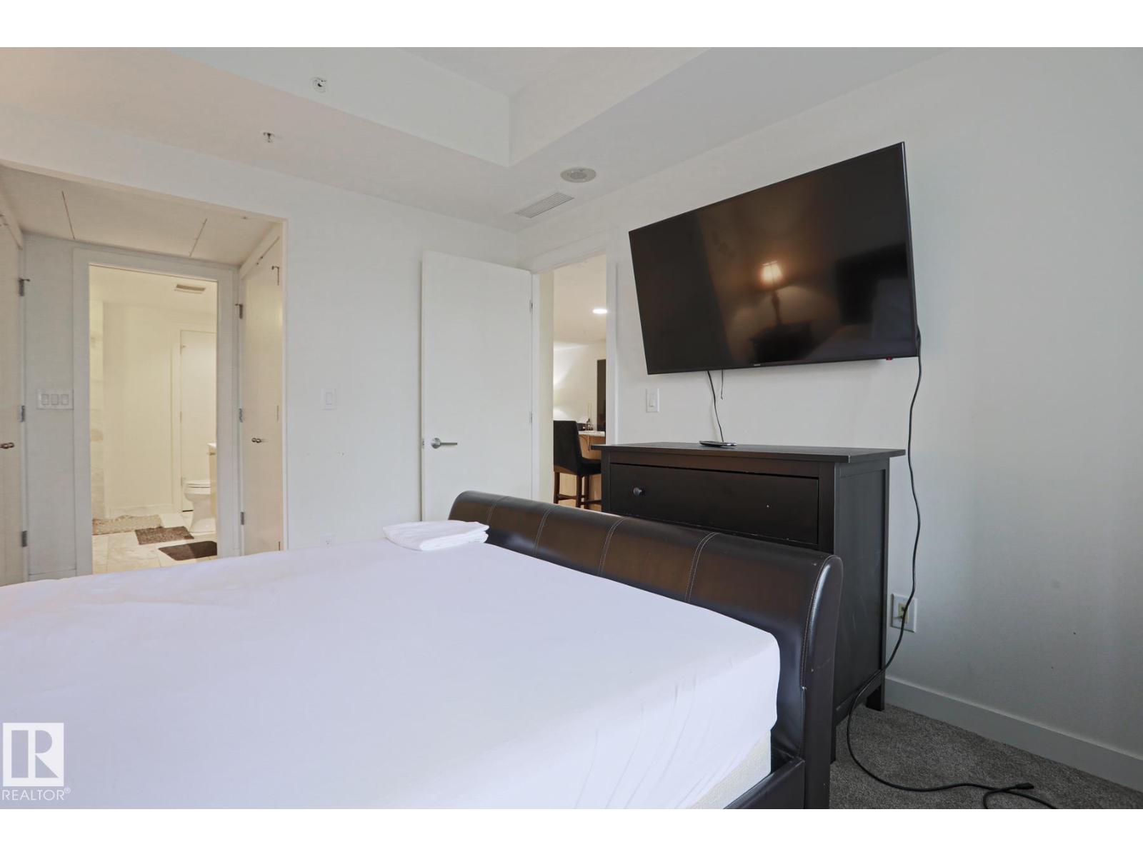 #212 2612 109 ST NW NW - 22