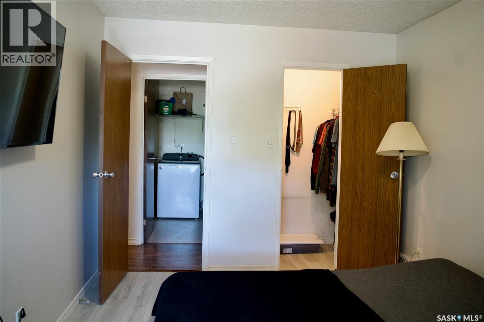 #58B Nollet AVENUE - 13