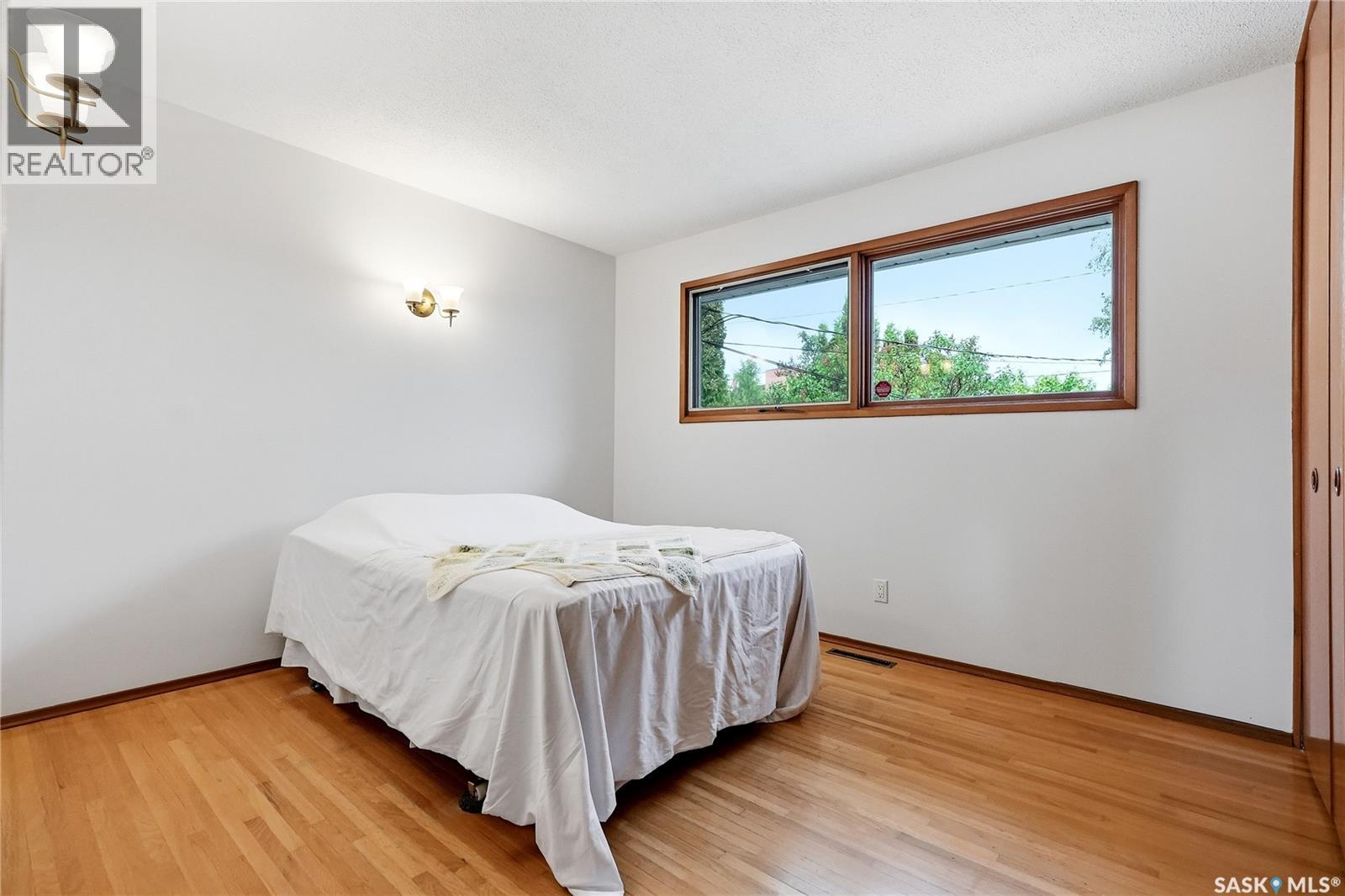 21 Bateman CRESCENT — photo 24