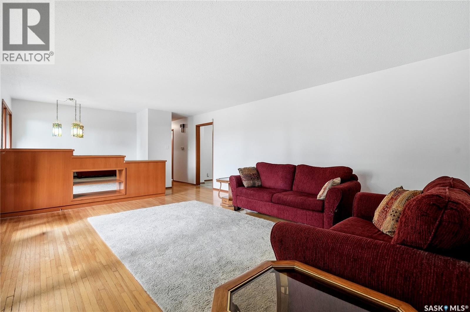21 Bateman CRESCENT — photo 7