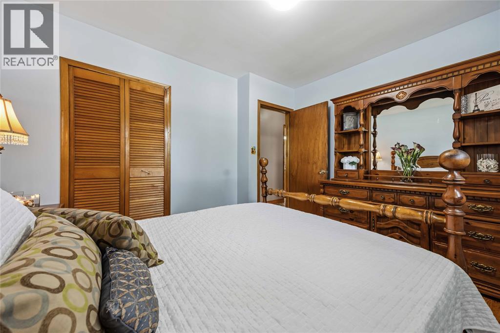 1102 Indian ROAD - 18
