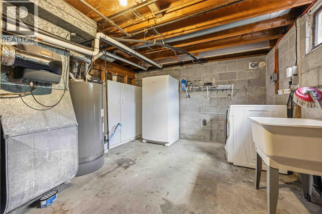 1102 Indian ROAD - 27