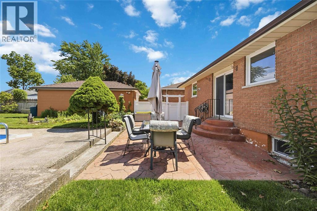 1102 Indian ROAD - 31