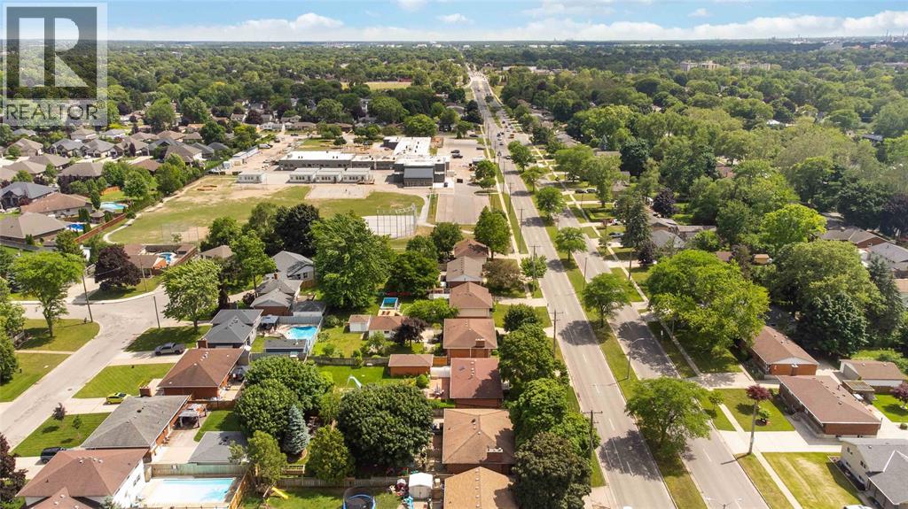 1102 Indian ROAD - 47