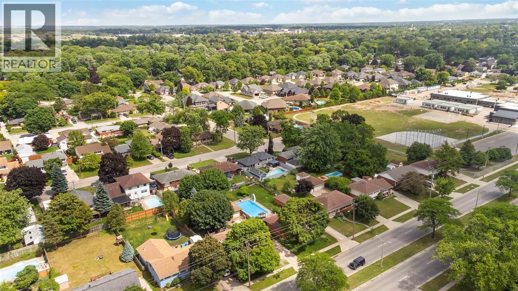 1102 Indian ROAD - 48