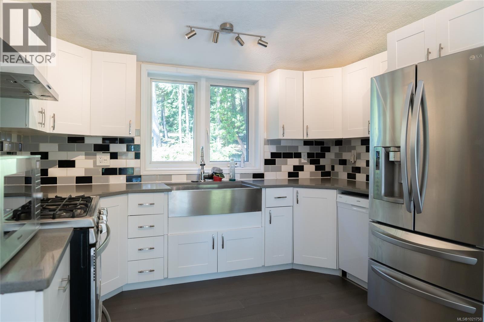 149 Pilkey Point Rd - 21