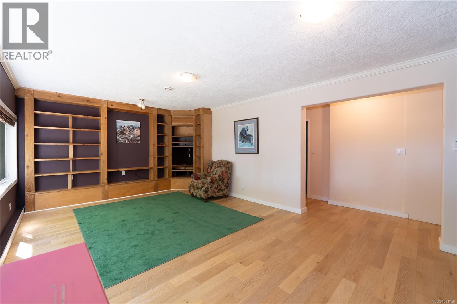 149 Pilkey Point Rd - 33