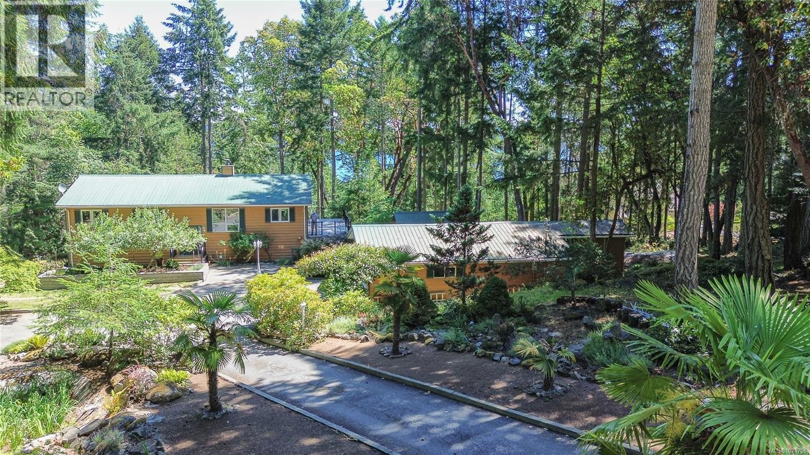 149 Pilkey Point Rd - 52