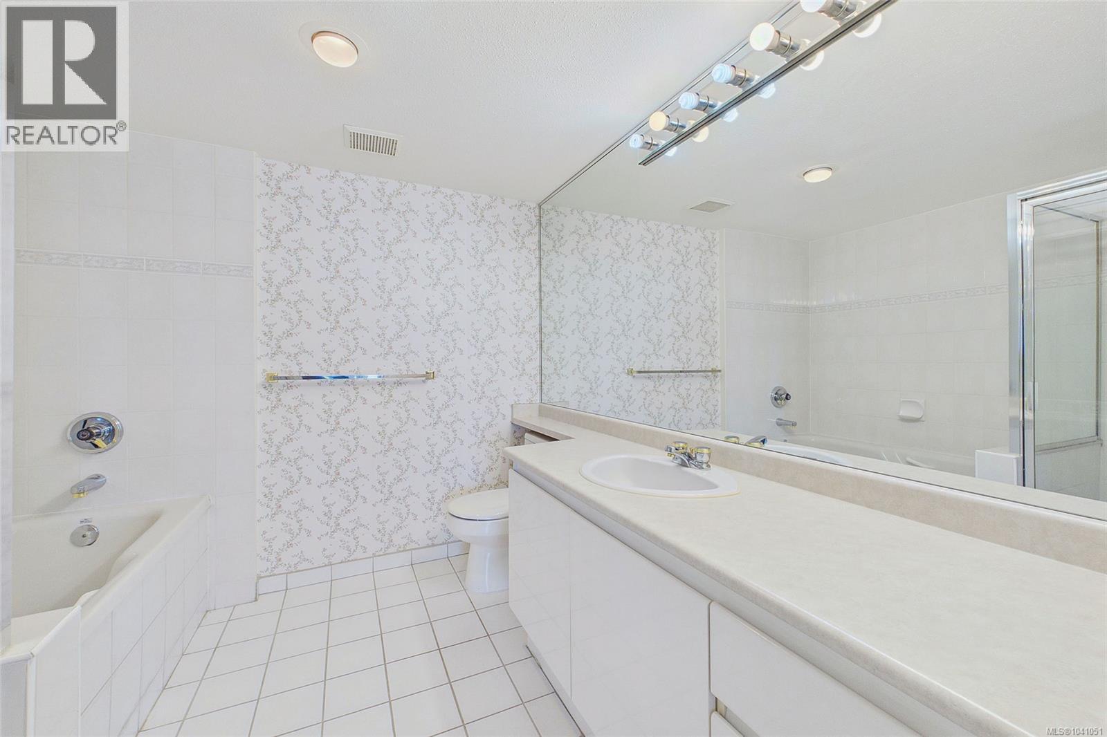 #311 150 Promenade Dr - 24