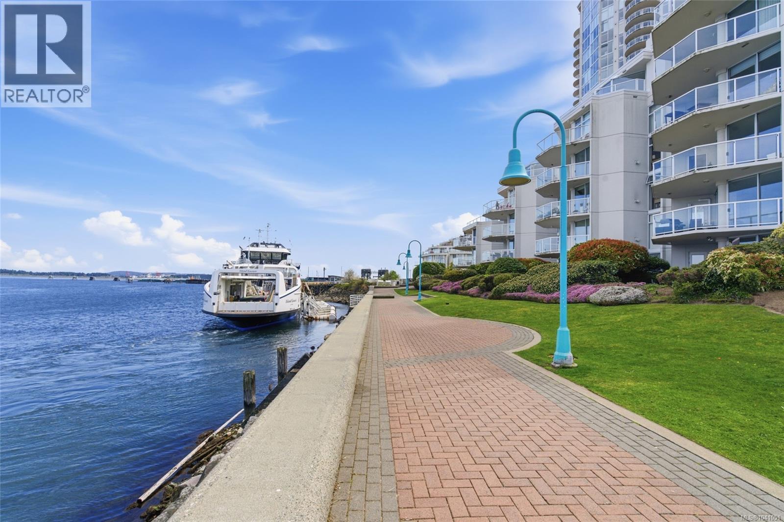 #311 150 Promenade Dr - 51