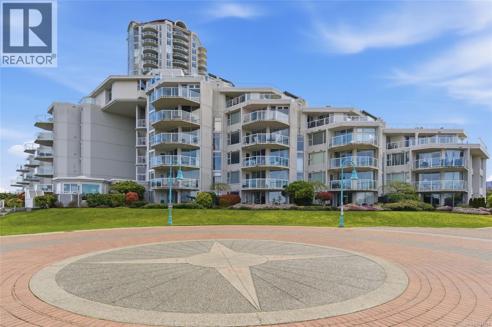 #311 150 Promenade Dr - 52