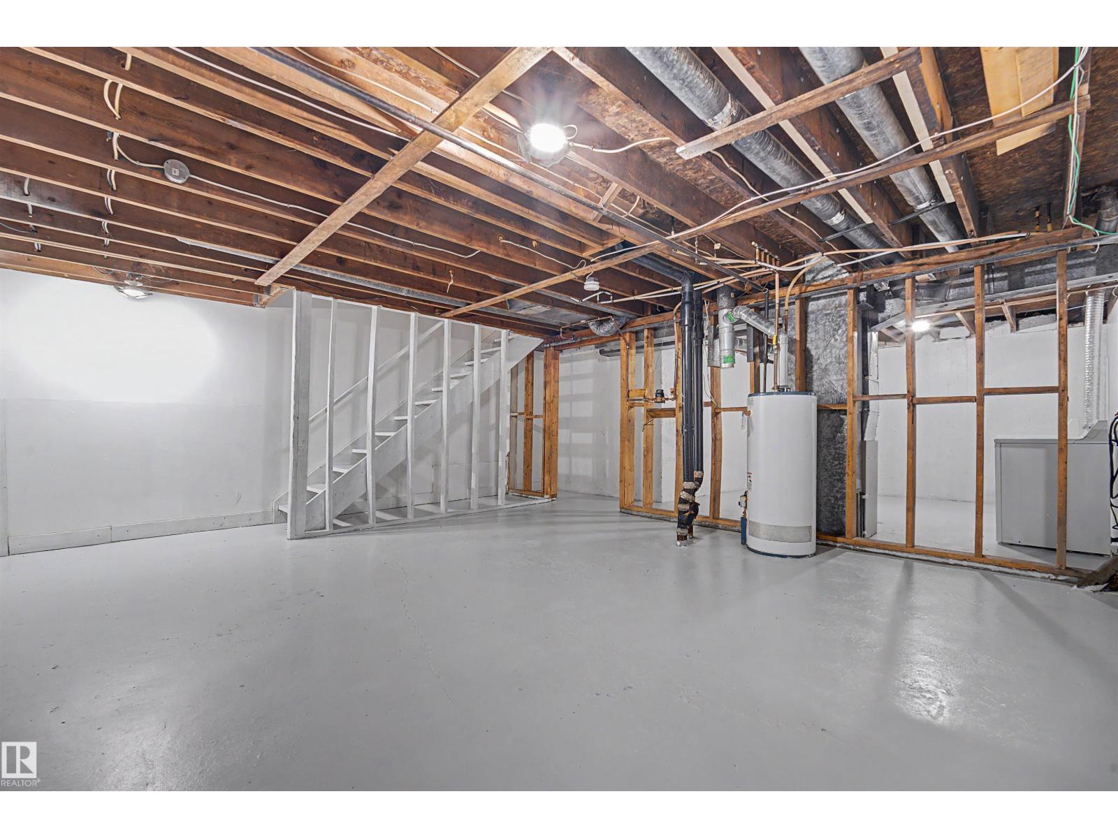 #198 11421 34 ST NW - 30