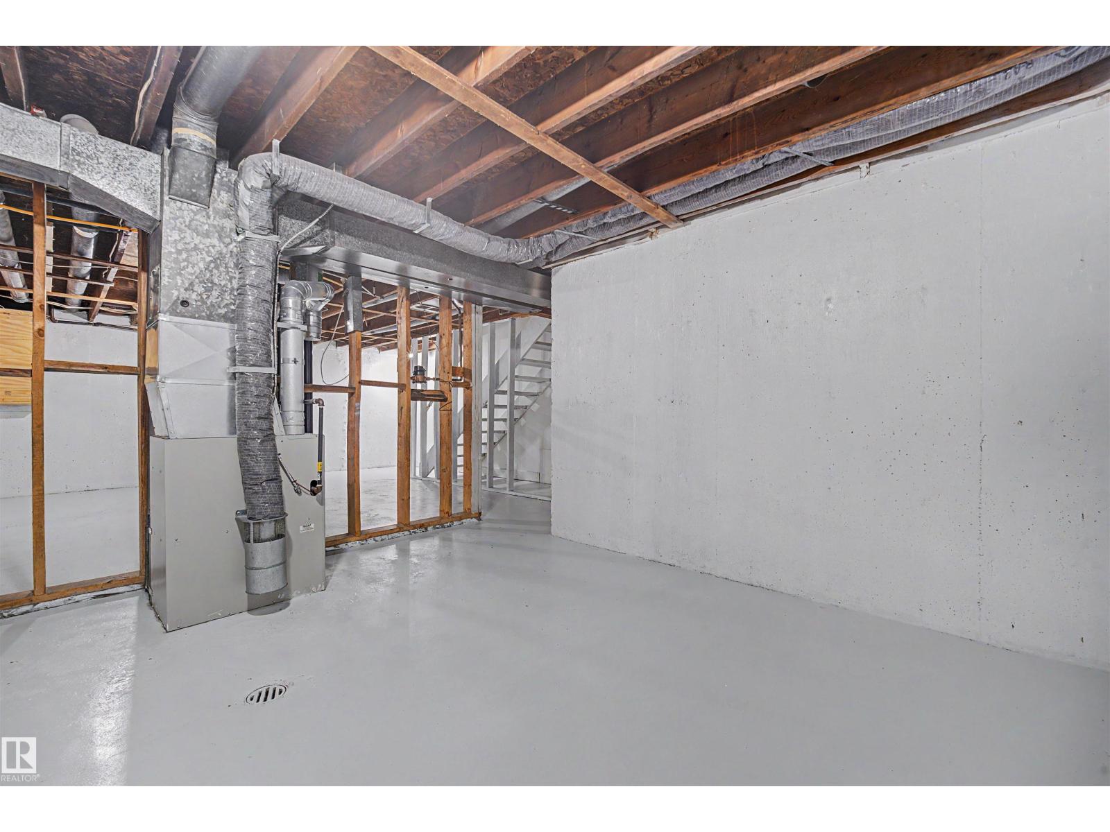 #198 11421 34 ST NW - 33