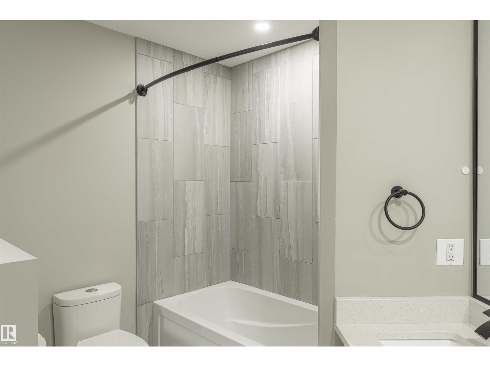 5010 147 ST NW - 33