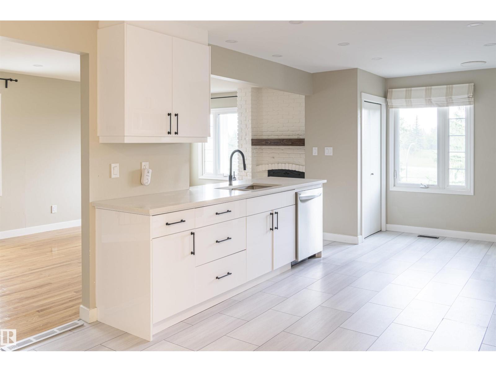 5010 147 ST NW - 6