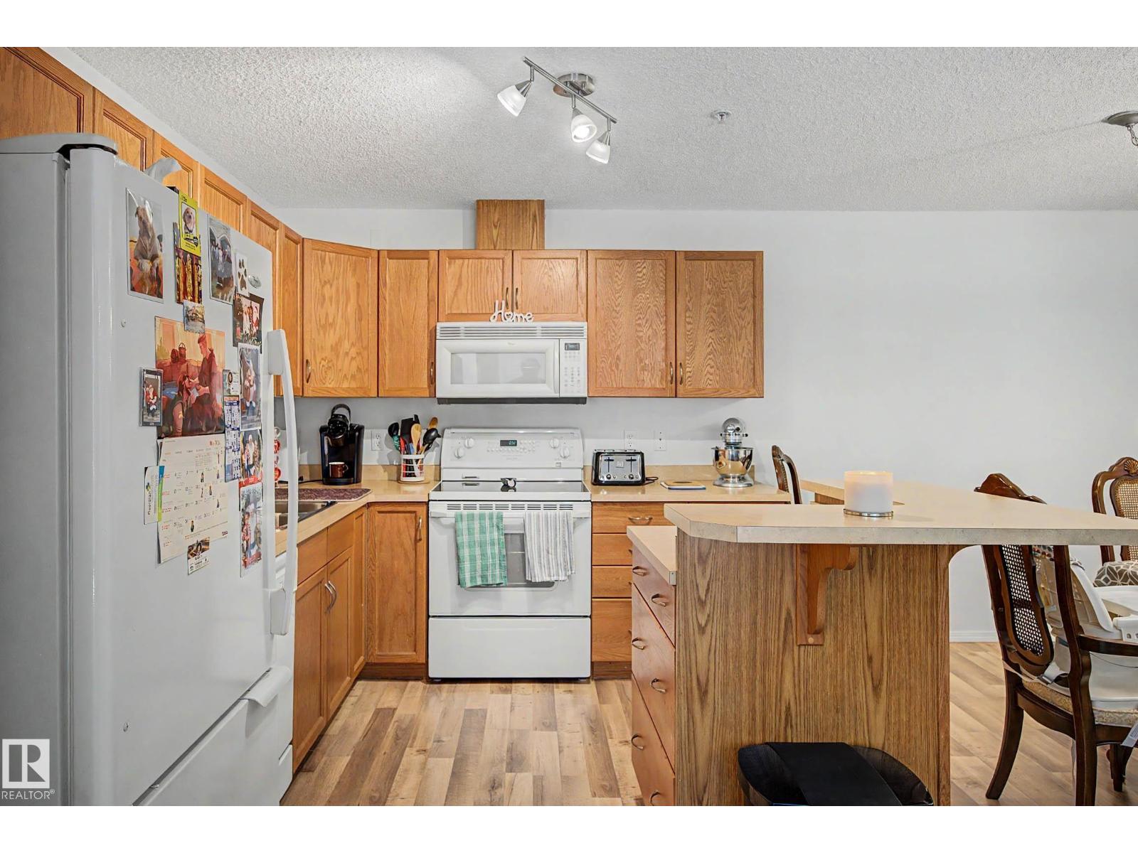 #221 279 SUDER GREENS DR NW - 10