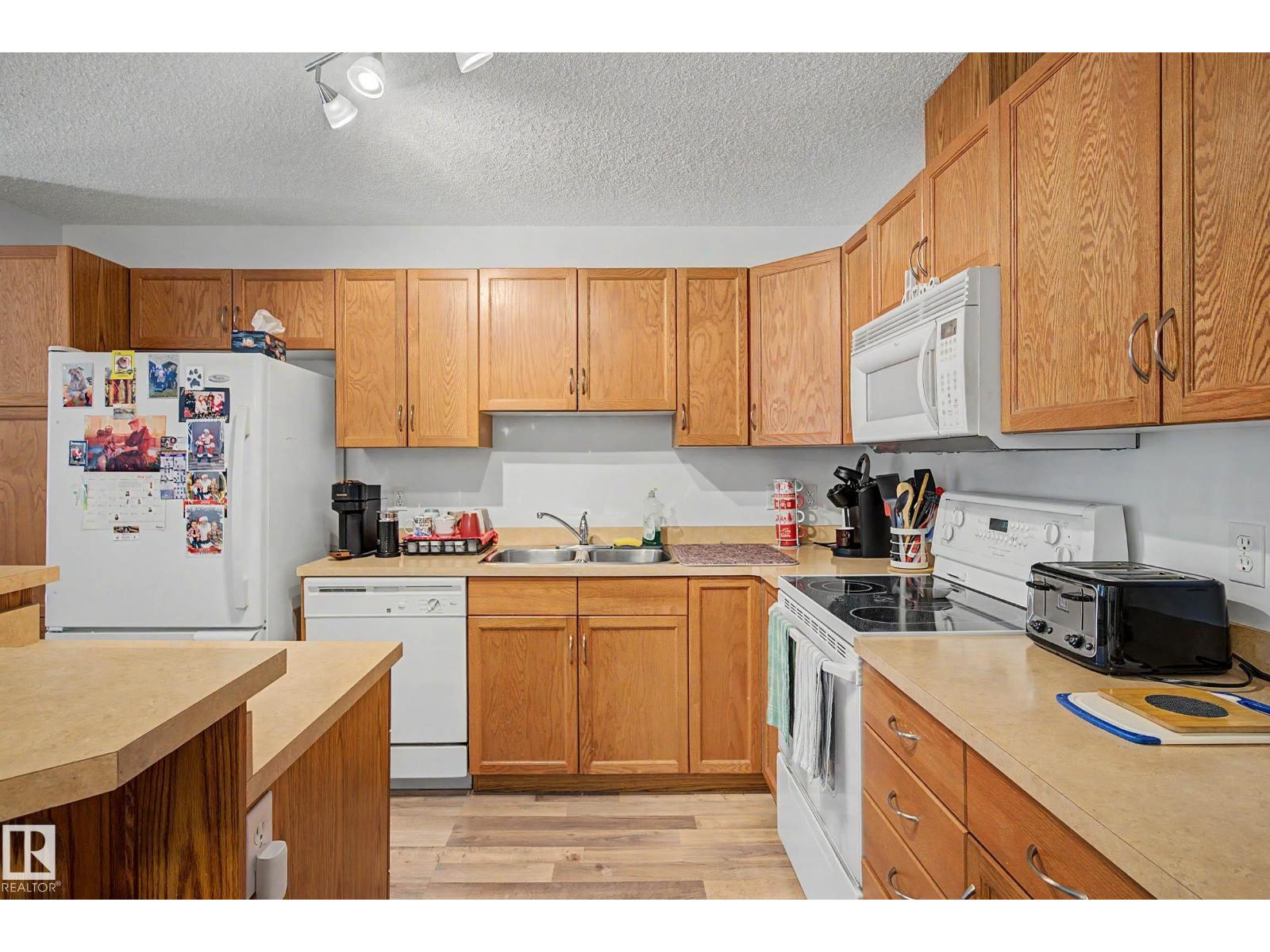 #221 279 SUDER GREENS DR NW - 11