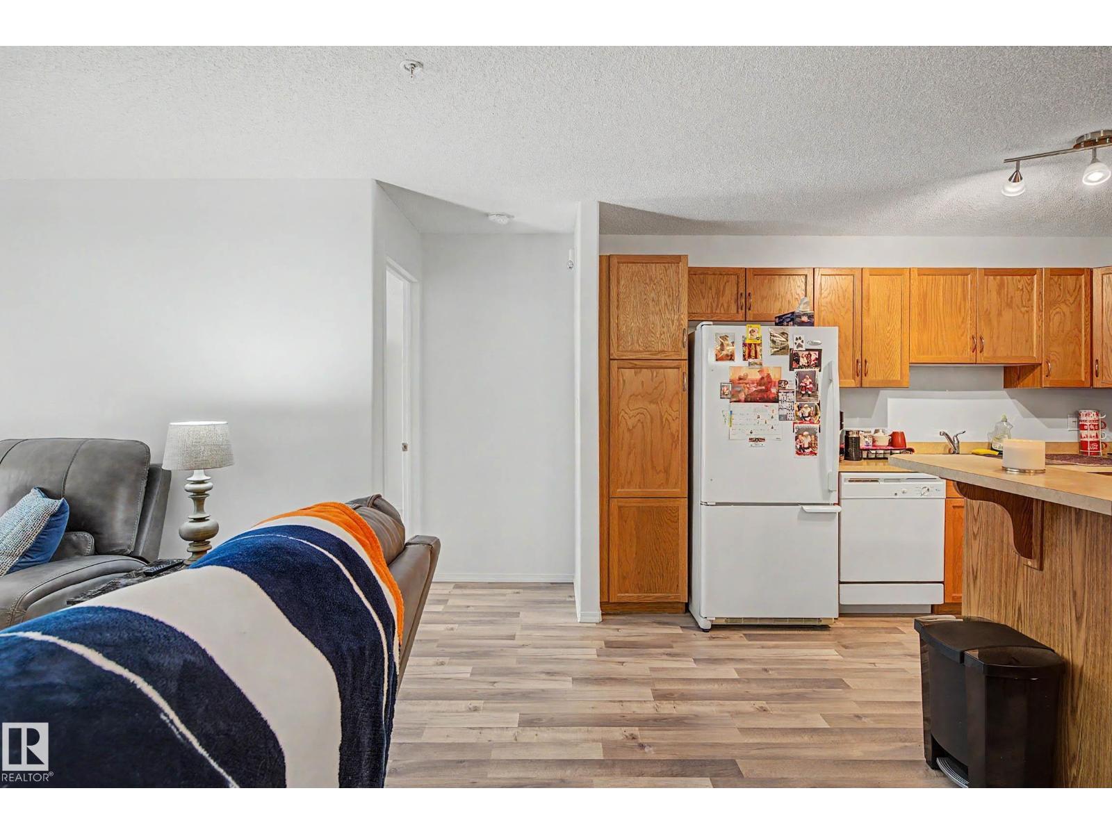 #221 279 SUDER GREENS DR NW - 19