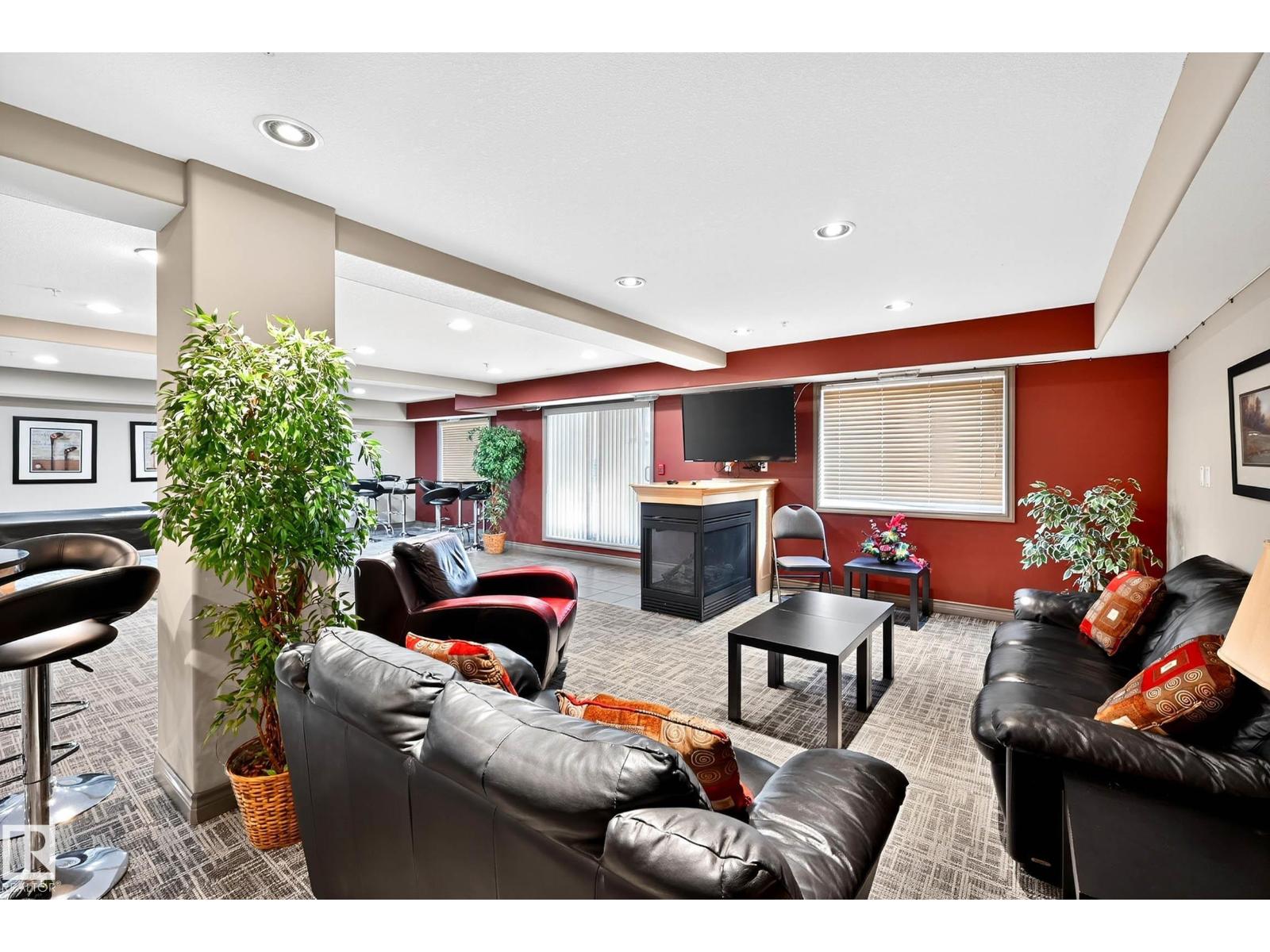 #221 279 SUDER GREENS DR NW - 40