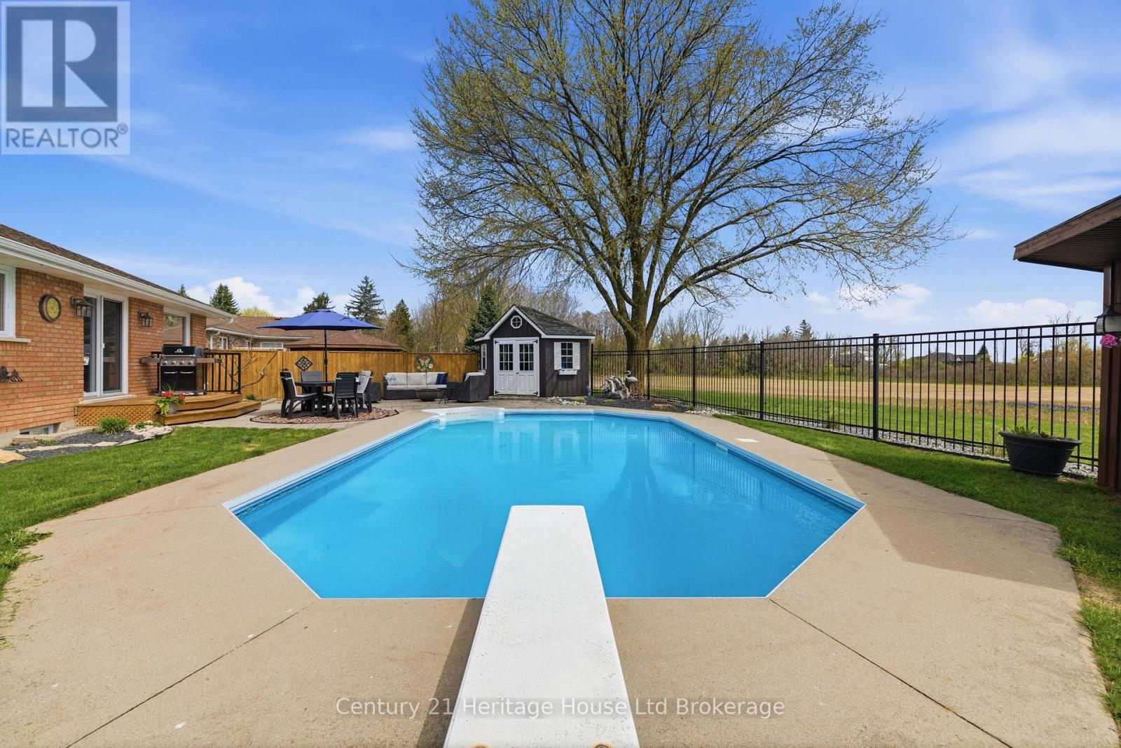 116 BAIRD STREET - 36