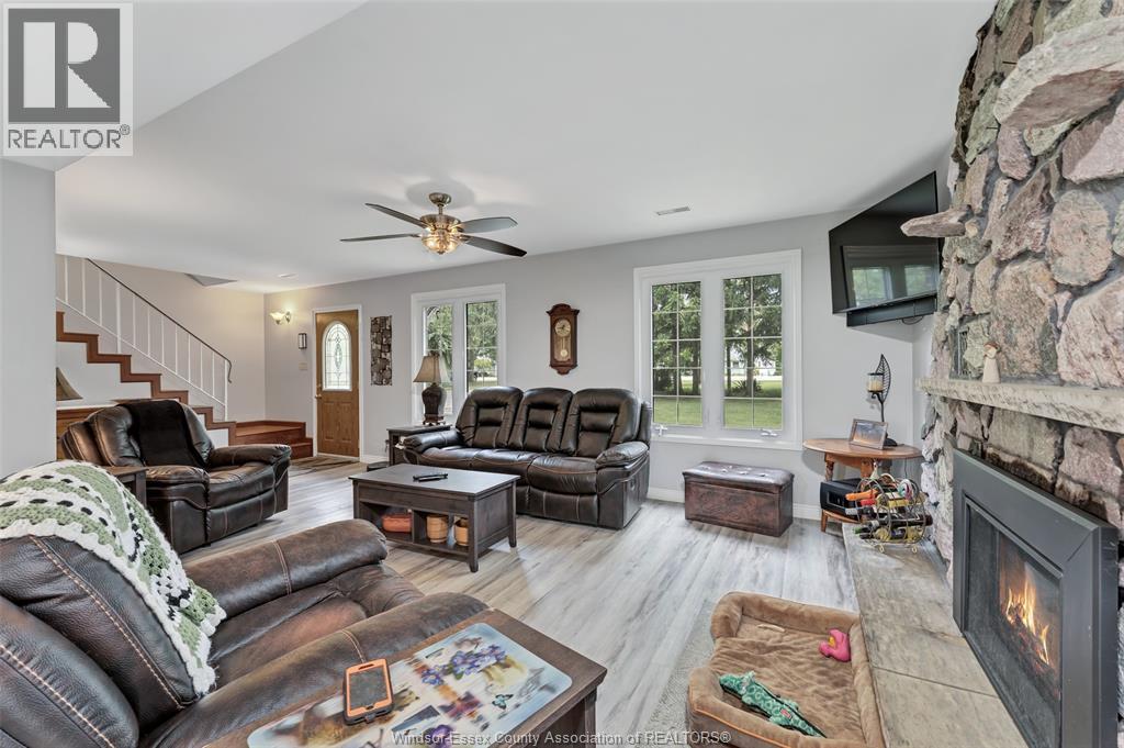 425 COUNTY RD 34 West - 11