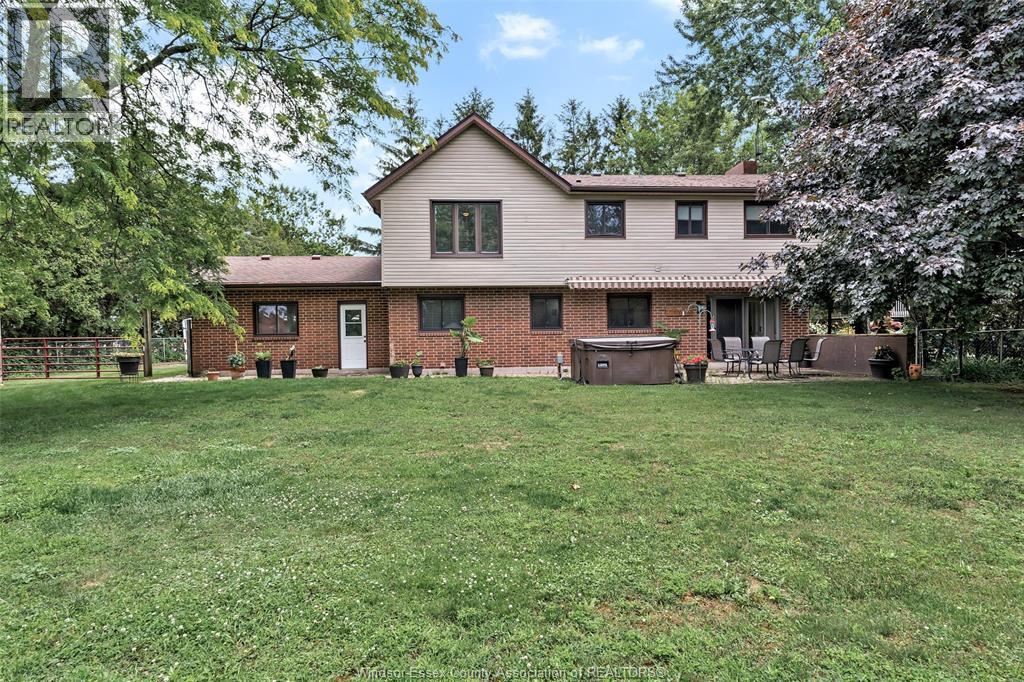 425 COUNTY RD 34 West - 32