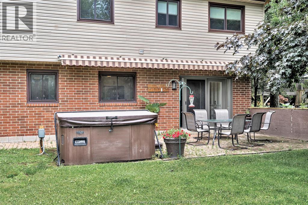 425 COUNTY RD 34 West - 33