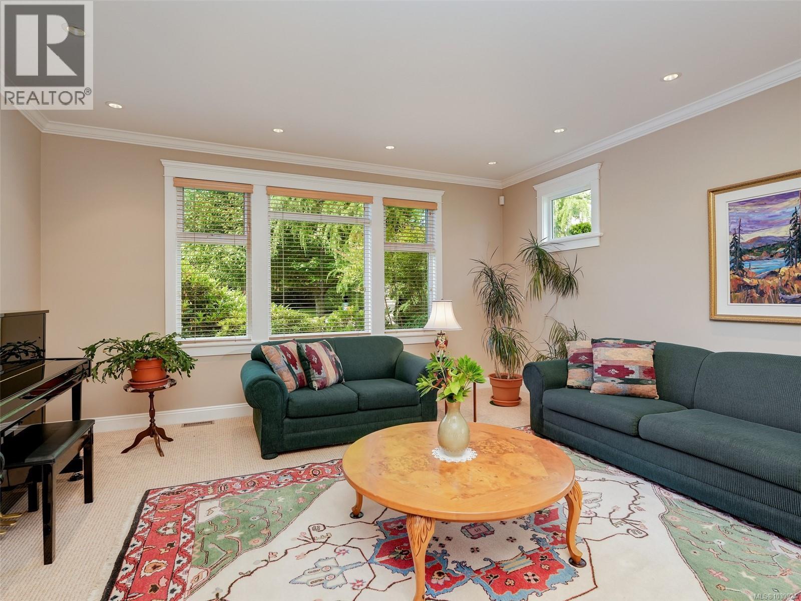 2286 Hazelton Pl - 10