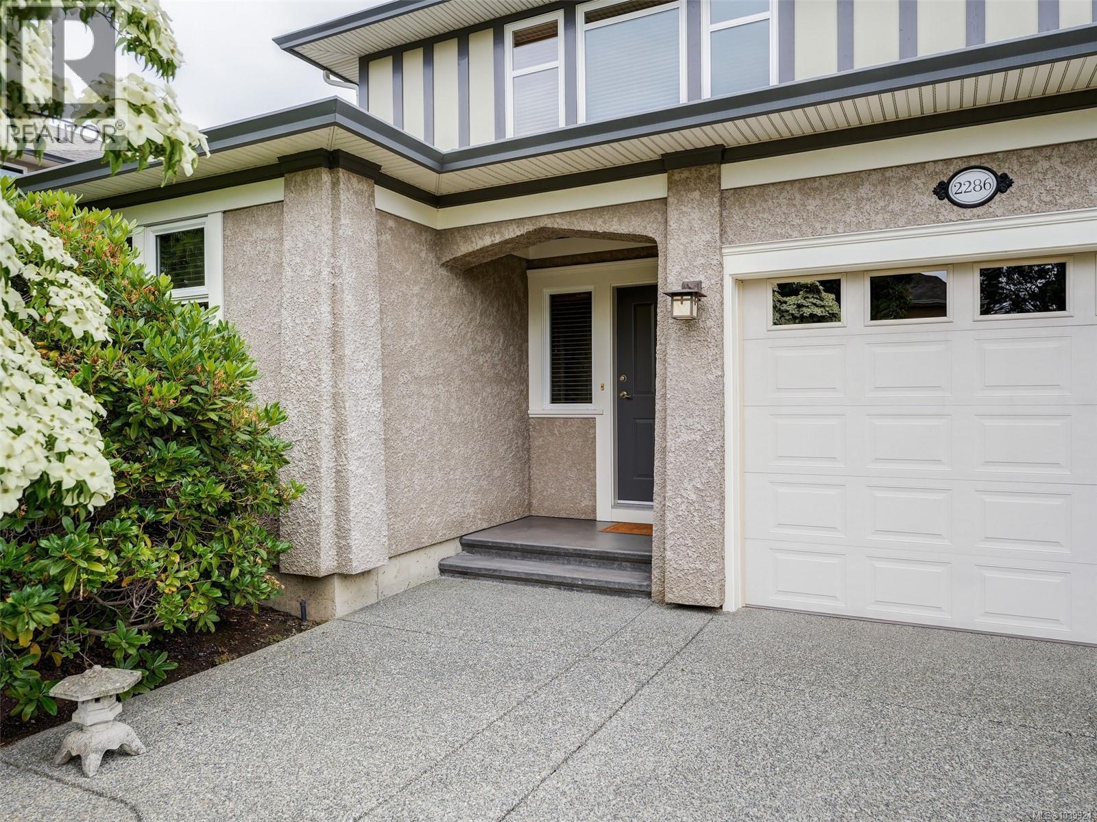2286 Hazelton Pl - 35