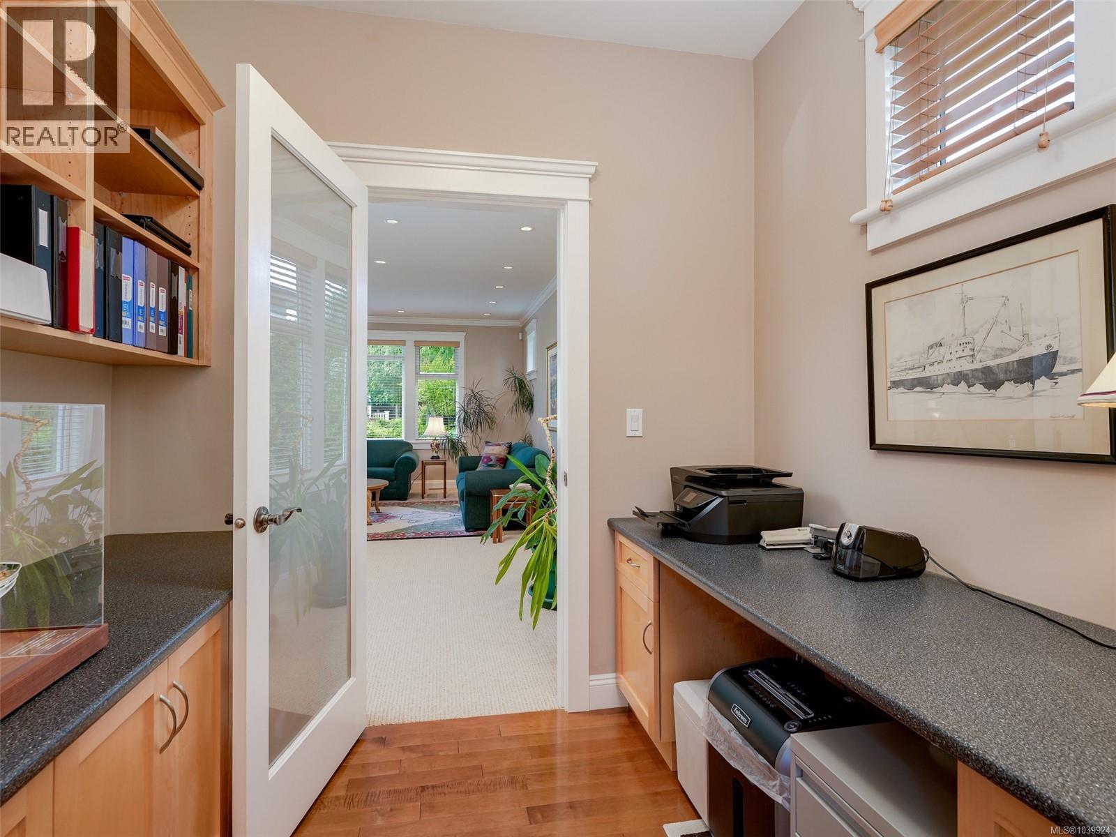2286 Hazelton Pl - 6