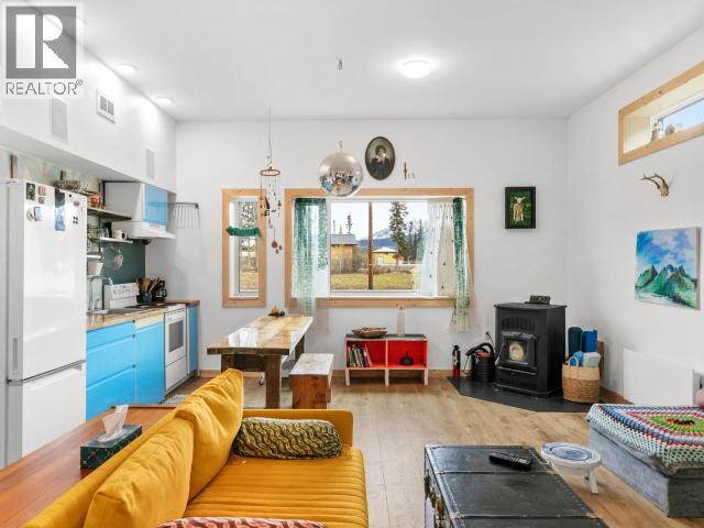 106 SPRUCE STREET - 9