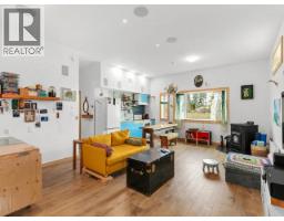 106 Spruce Street, Haines Junction, YT Y0B1L0 Photo 6