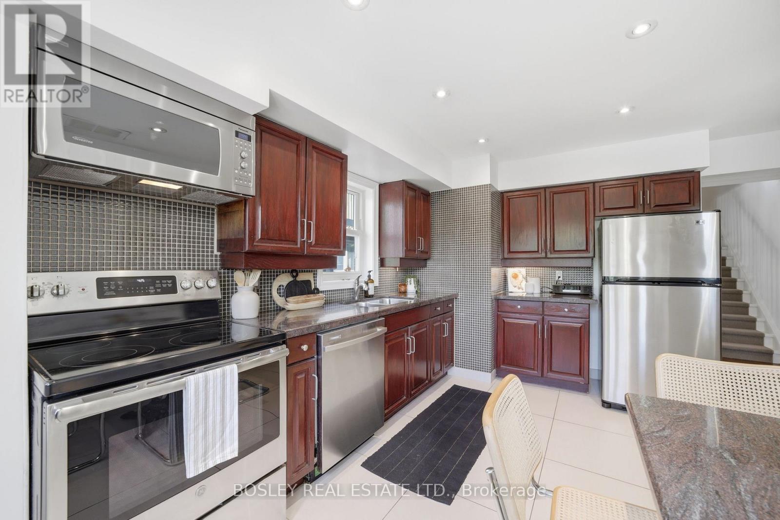 #B 889 ADELAIDE STREET W - 12