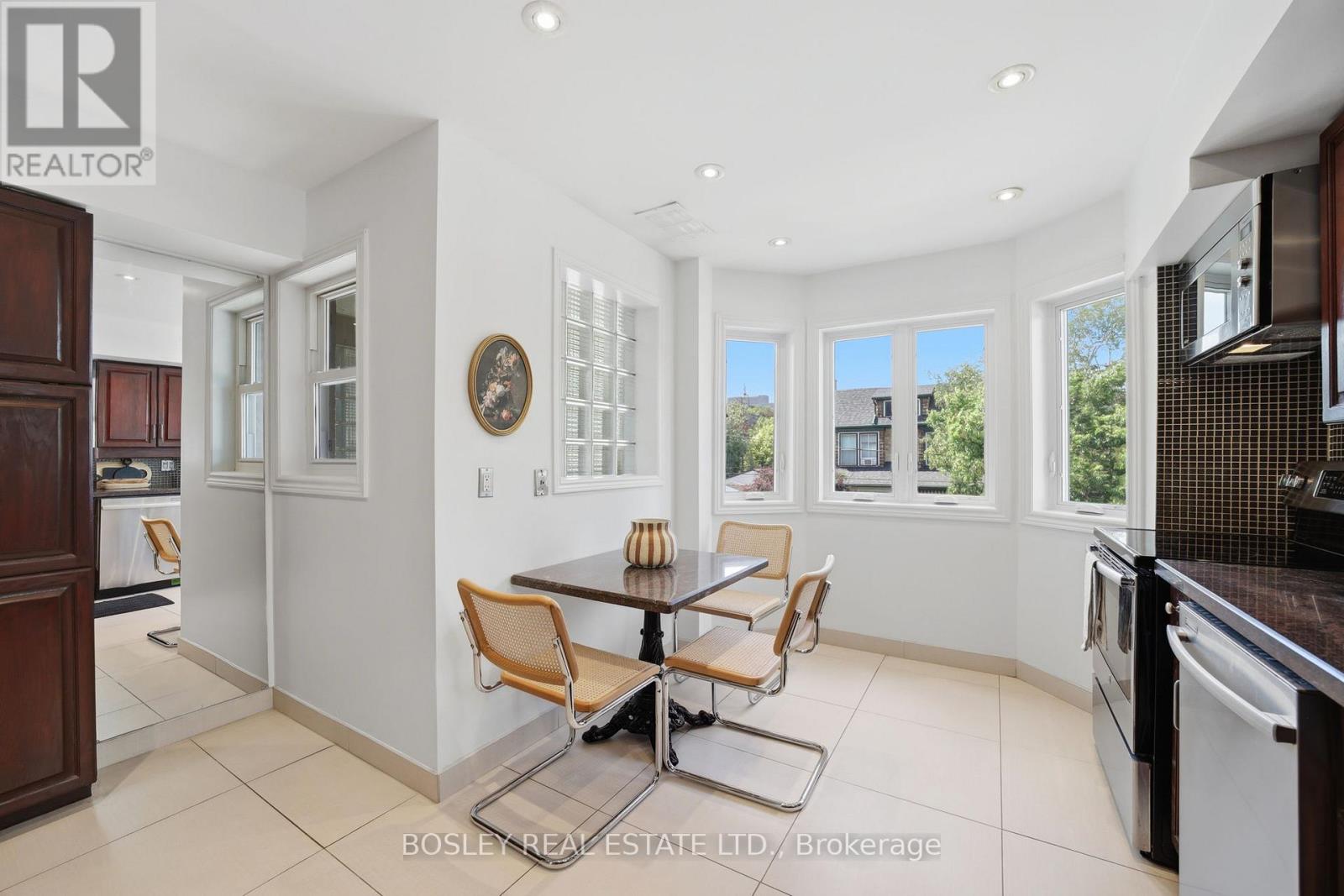 #B 889 ADELAIDE STREET W - 13