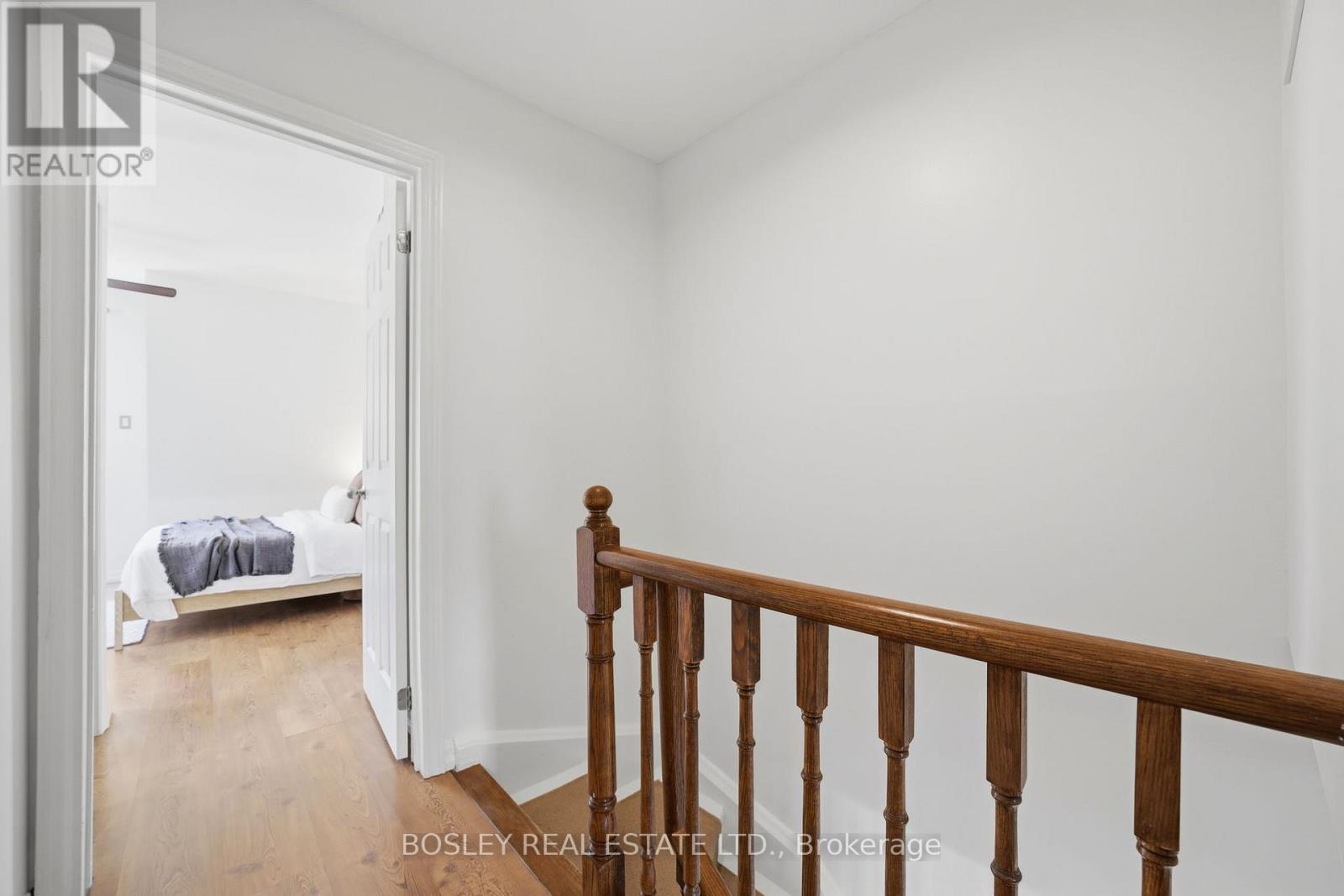 #B 889 ADELAIDE STREET W - 22