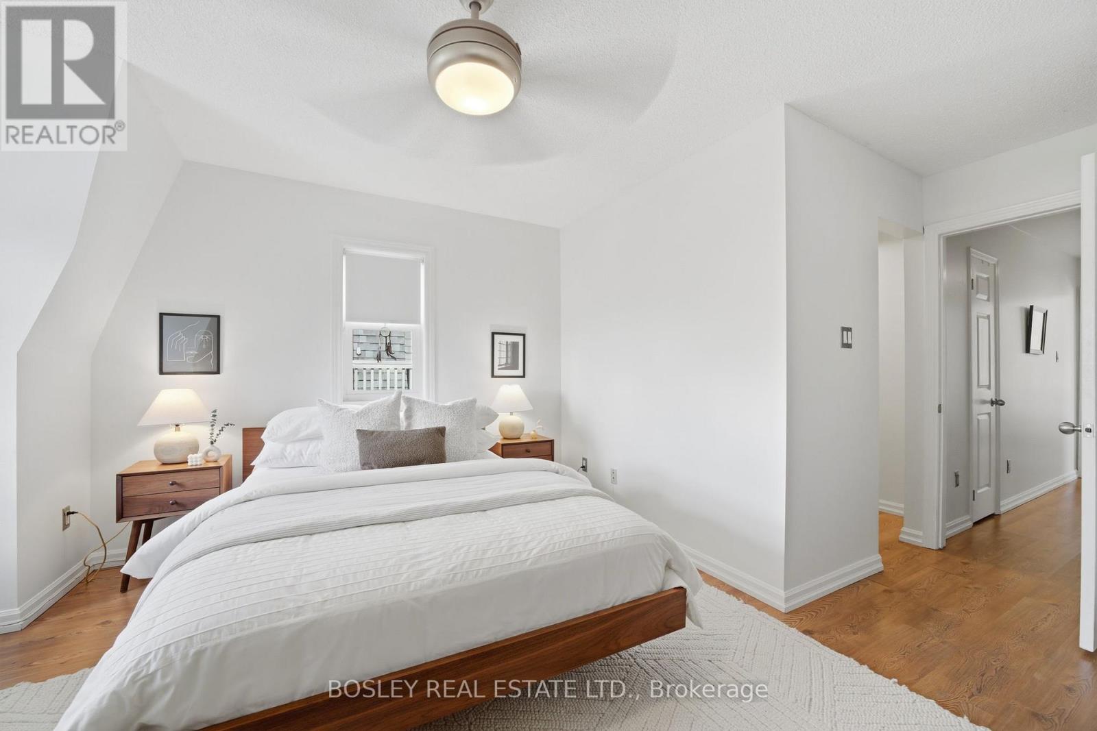#B 889 ADELAIDE STREET W - 25