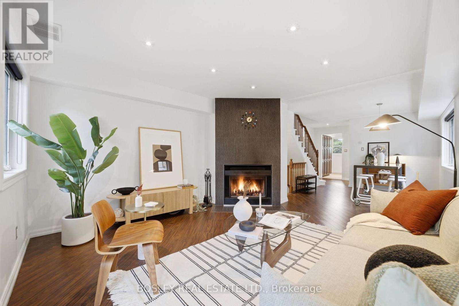 #B 889 ADELAIDE STREET W - Image 6