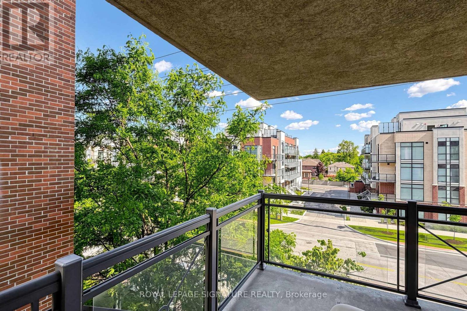 #306 872 SHEPPARD AVENUE W - 21