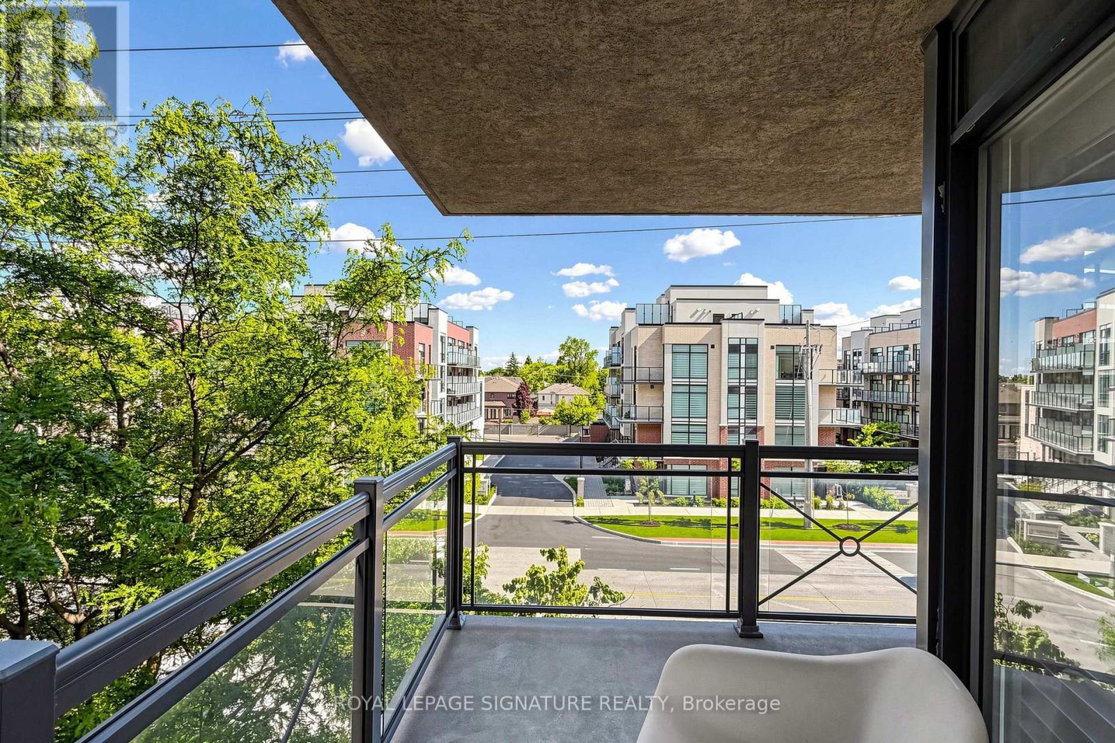 #306 872 SHEPPARD AVENUE W - 24