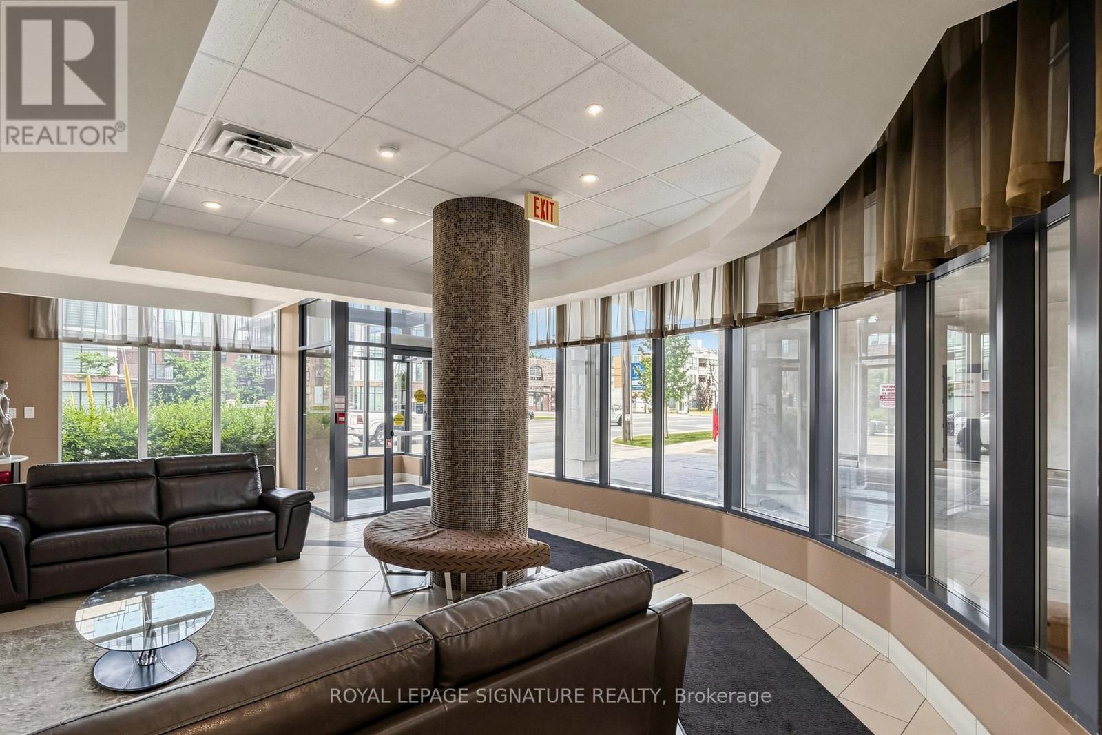 #306 872 SHEPPARD AVENUE W - 3
