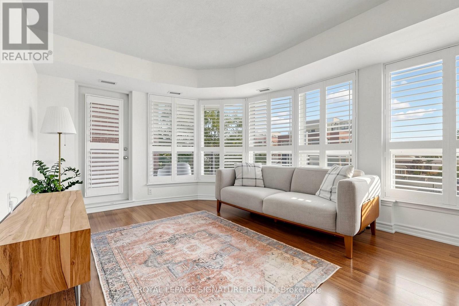 #306 872 SHEPPARD AVENUE W - 5