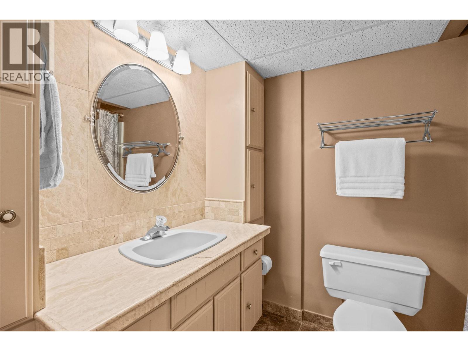 104 Heather Place, Penticton