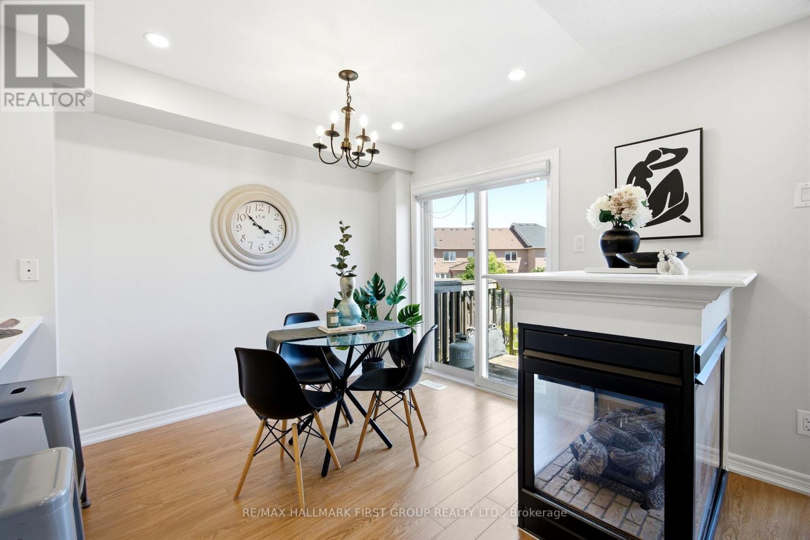 54 WHITEFOOT CRESCENT - 21